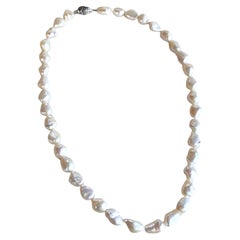 Collana di perle barocche naturali enormi da 24 pollici