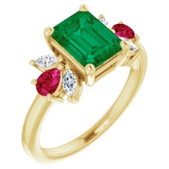 Colombian Emerald Ruby and Diamond Ring 18K yellow Gold