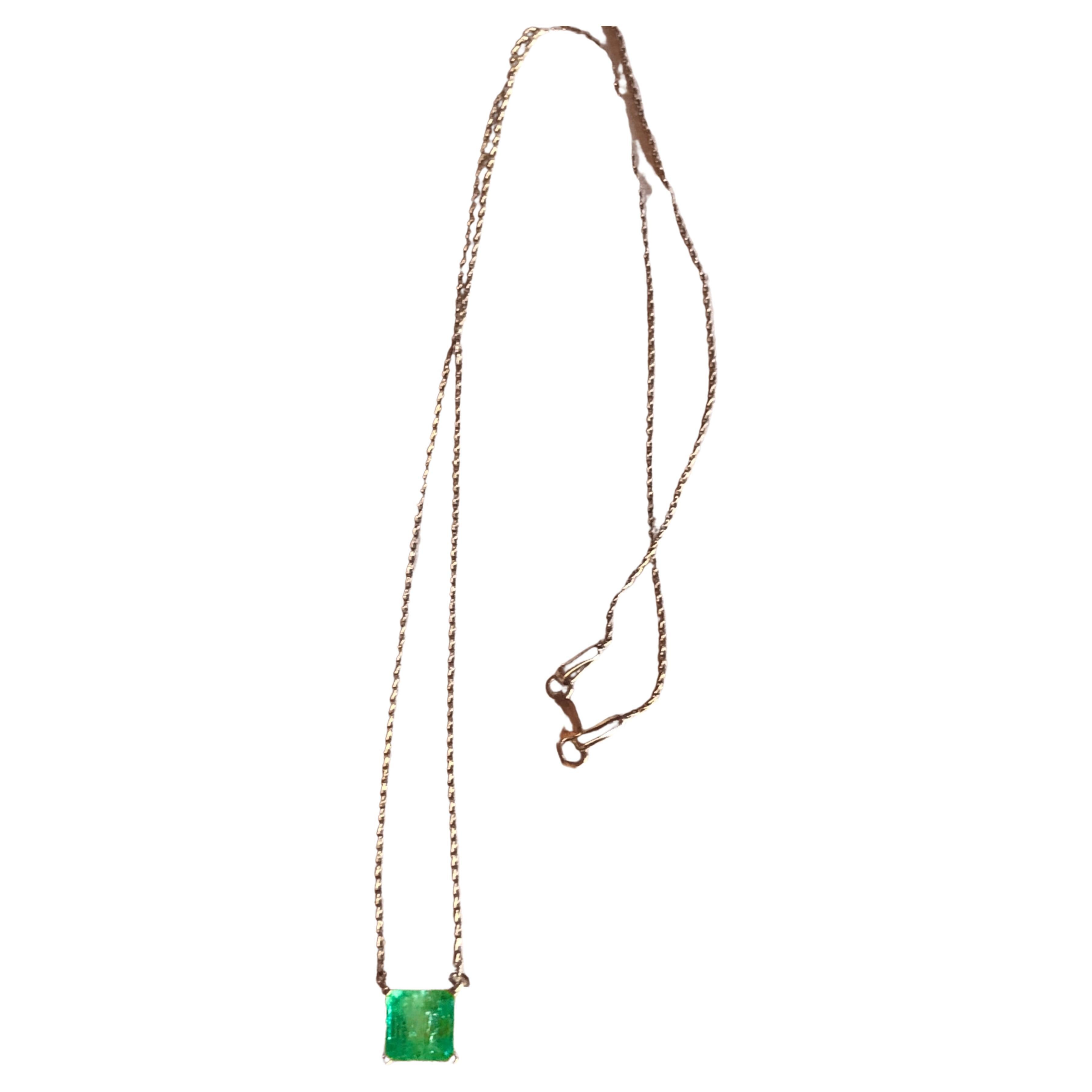 Square Cut Colombian Emerald Square Solitaire Pendant Drop Necklace in 14k For Sale