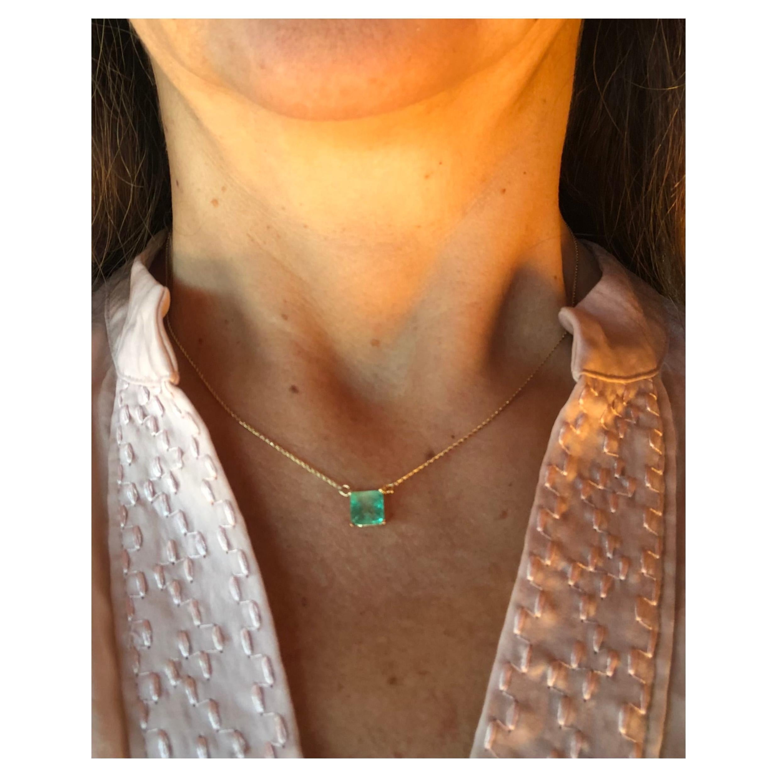Colombian Emerald Square Solitaire Pendant Drop Necklace in 14k For Sale