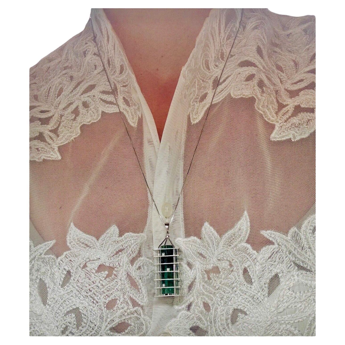 29.50 Indicolite Tourmaline Platinum Pendant Necklace For Sale