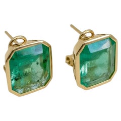 Colombian Emerald Clip-On Earrings, 13.50ct in 18K Yellow Gold