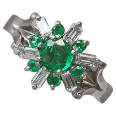 Bague cocktail en diamants et émeraude naturelle colombienne ronde de 1,50 carat