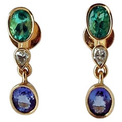 Pendants d'oreilles en or 18 carats avec tanzanite, émeraude de Colombie de 4,55 carats et diamants