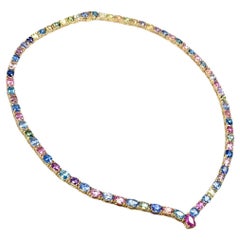 Collier de saphirs multicolores non chauffés de Birmanie 50,00 carats en or jaune 18 carats