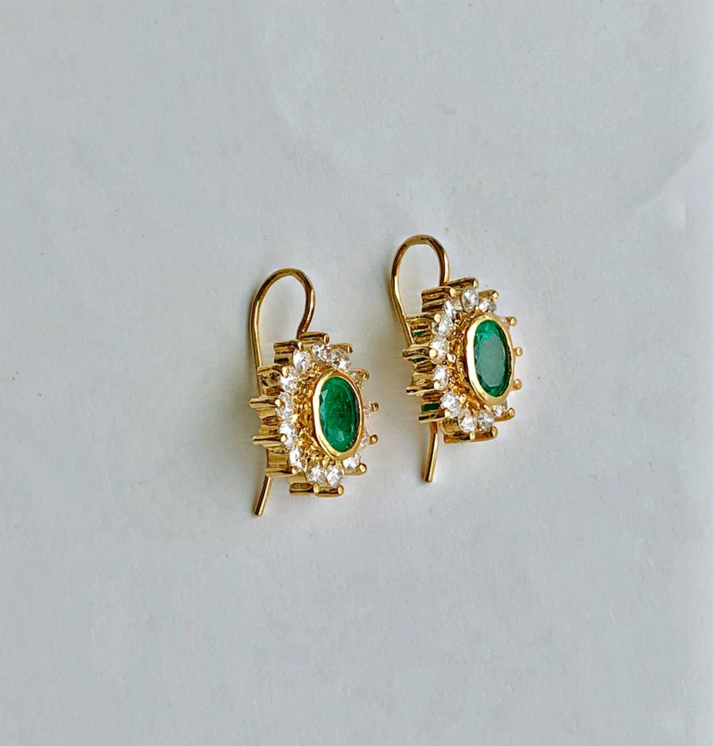 3.70 Carat Natural Colombian Emerald and Diamond Earrings 18 Karat Gold 3