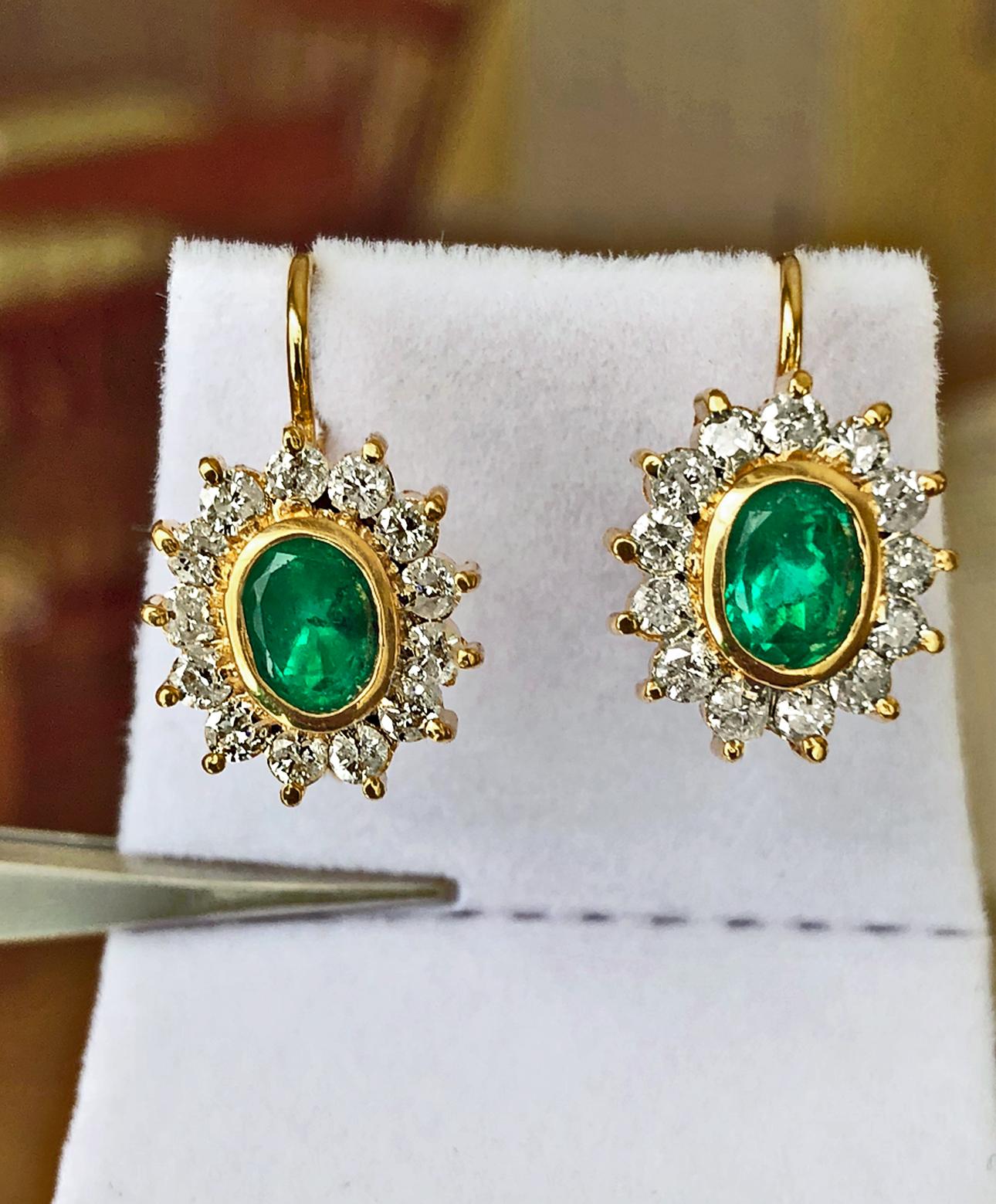 Oval Cut 3.70 Carat Natural Colombian Emerald and Diamond Earrings 18 Karat Gold