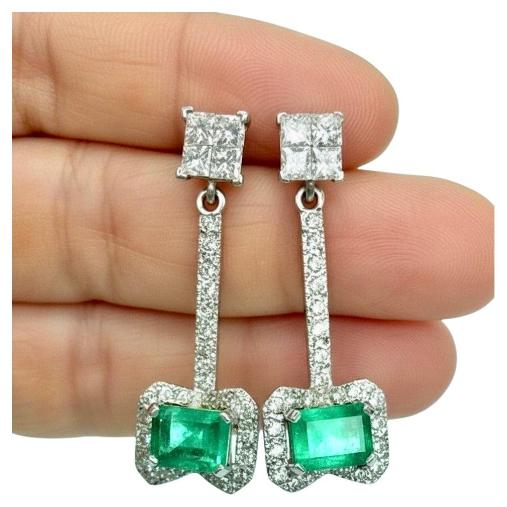 10.76 Carats Midcentury Style Emerald and Diamond Drop Earrings 18 Karat For Sale
