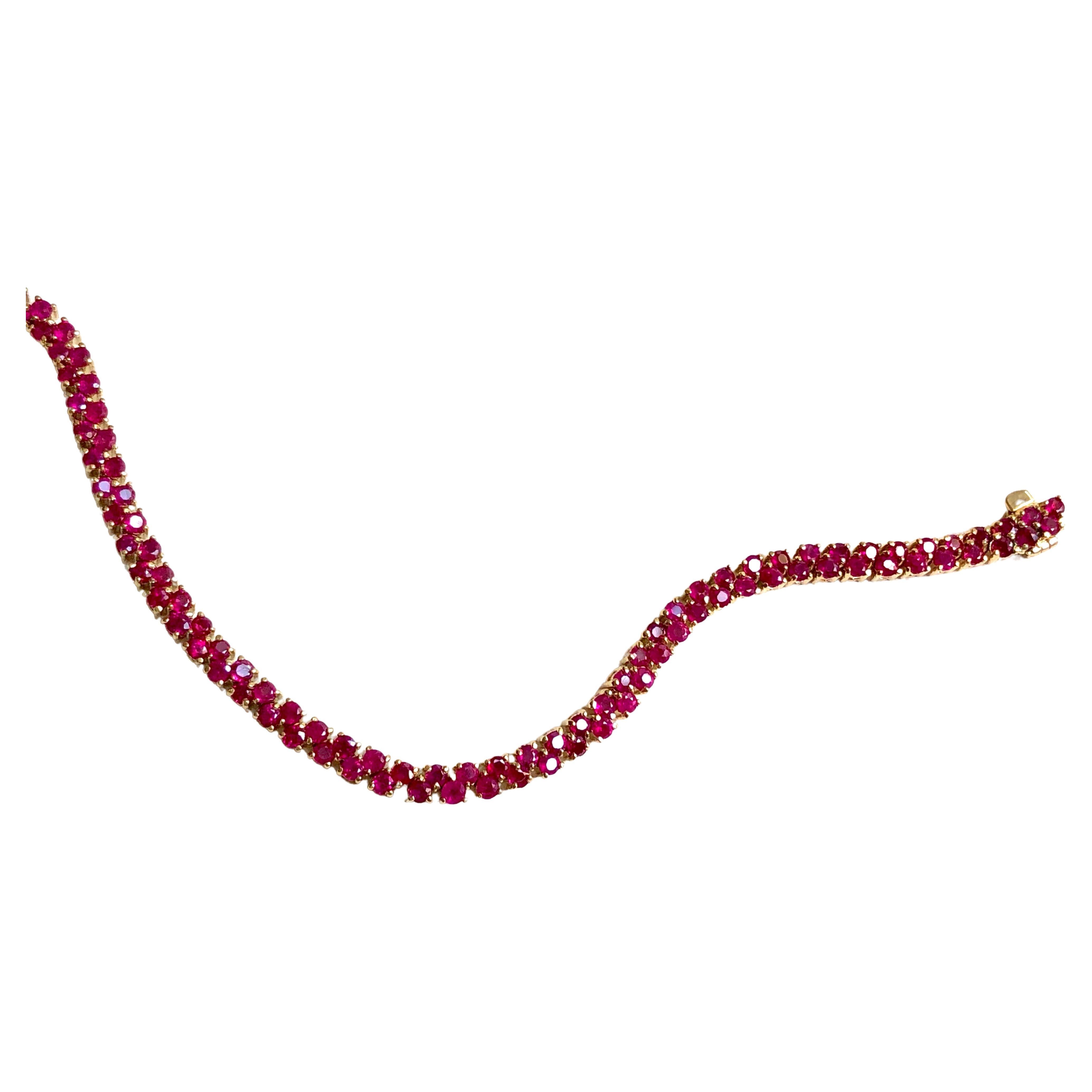 Round Cut Two-Row 11.00 Carat Ruby Bracelet Yellow Gold For Sale