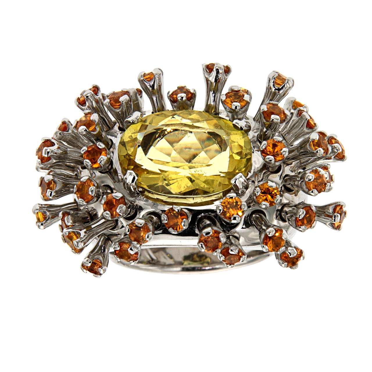 Yellow Beryl Orange Sapphires 18 Karat White Gold Cocktail Ring Handcrafted In New Condition For Sale In Milano, IT