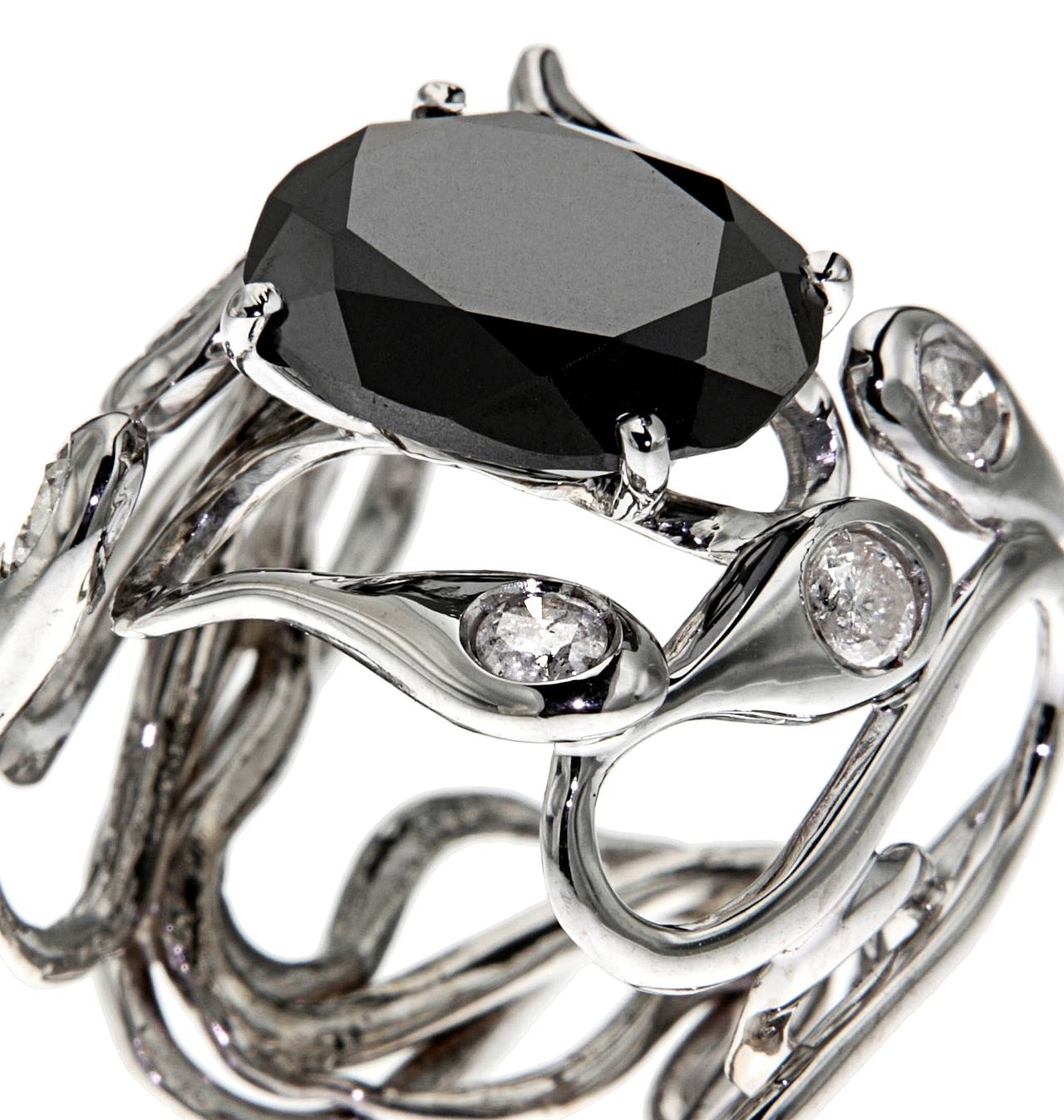 Brilliant Cut Black White Diamonds 18 Karat White Gold Cocktail Ring Handcrafted In Italy 