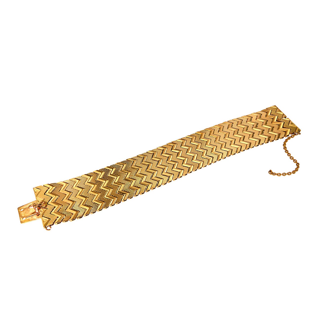 Women's Antique 1950s Rose Gold Link Patterned Engraved Bracelet Made In Italy For Sale