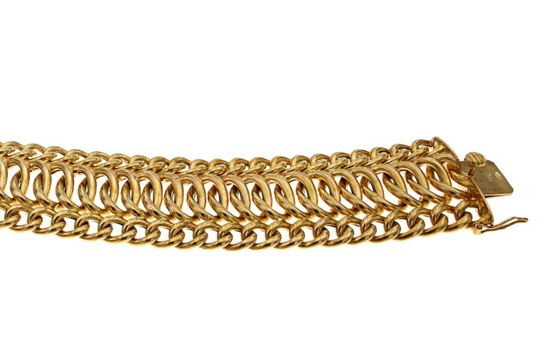 1960s Rose Gold Chain Link Wide Flexible Bracelet For Sale at 1stdibs