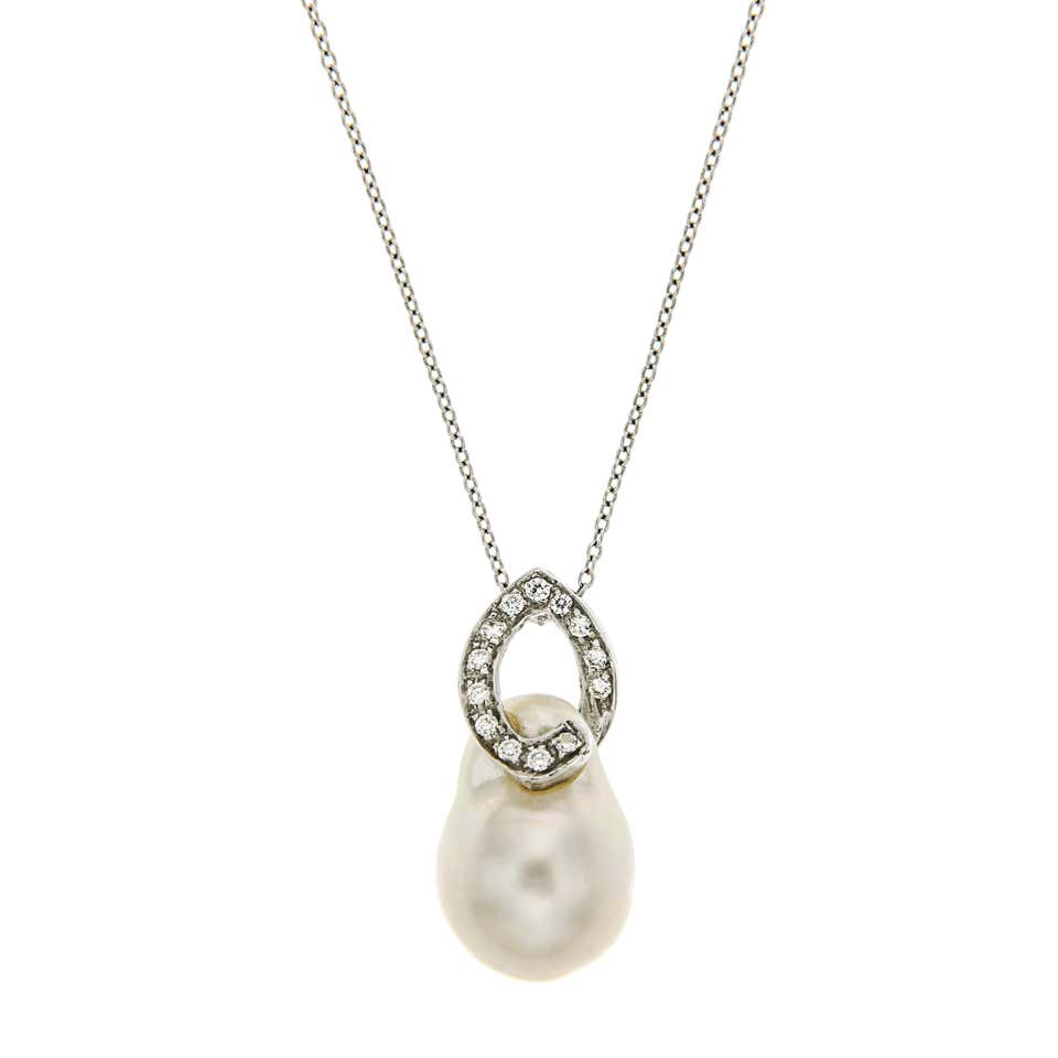 Diamond, Pearl and Antique Pendant Necklaces - 13,791 For Sale at ...