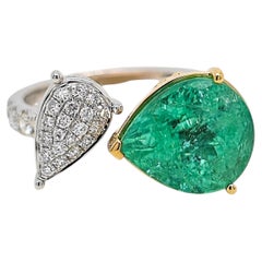 3.89 Carat Paraiba Tourmaline Round Diamond White and Yellow Gold Ring