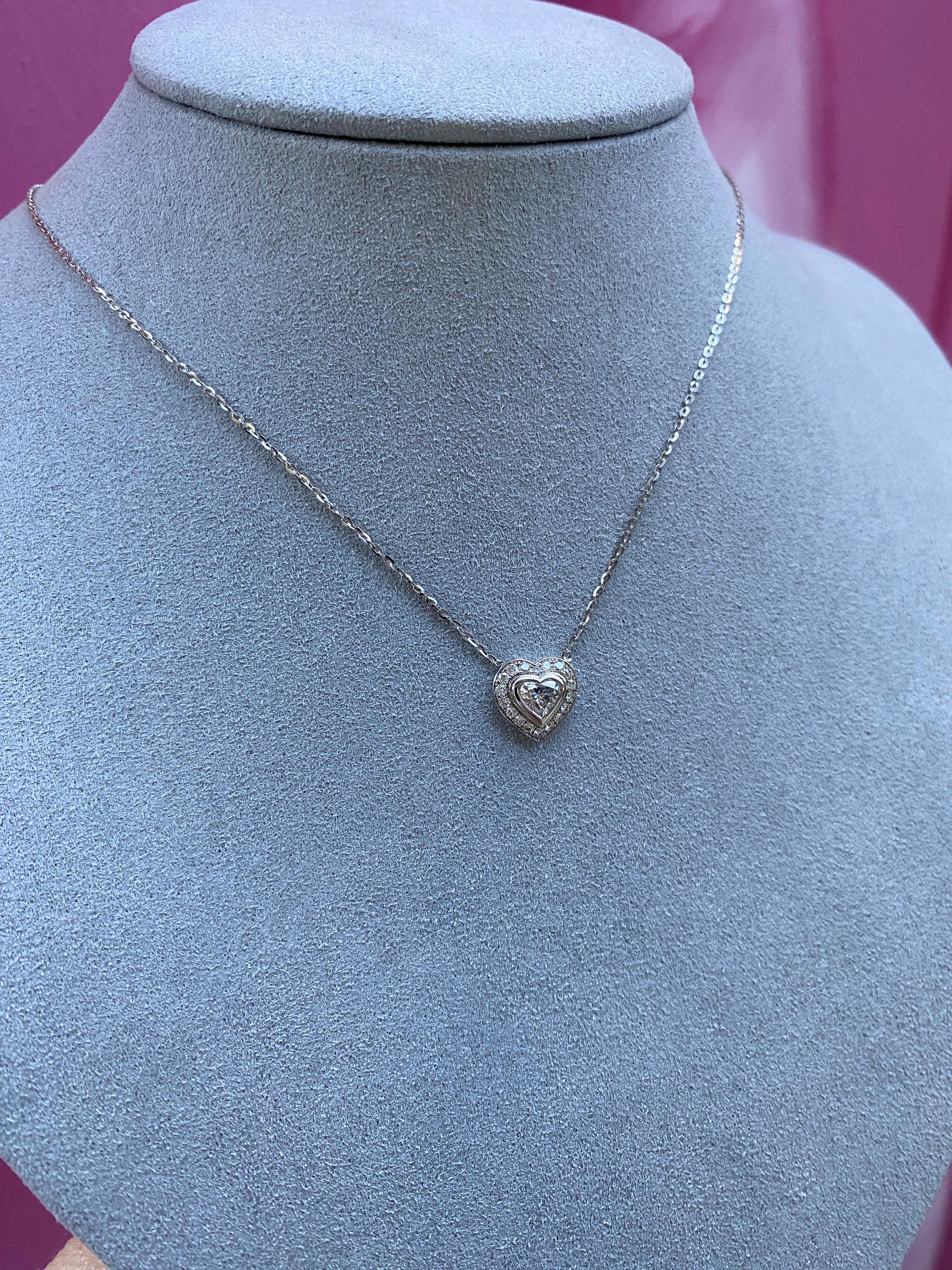Heart Cut 0.63ctw Bezel Set Heart Shaped Diamond with Halo Pendant Necklace 18k White Gold For Sale