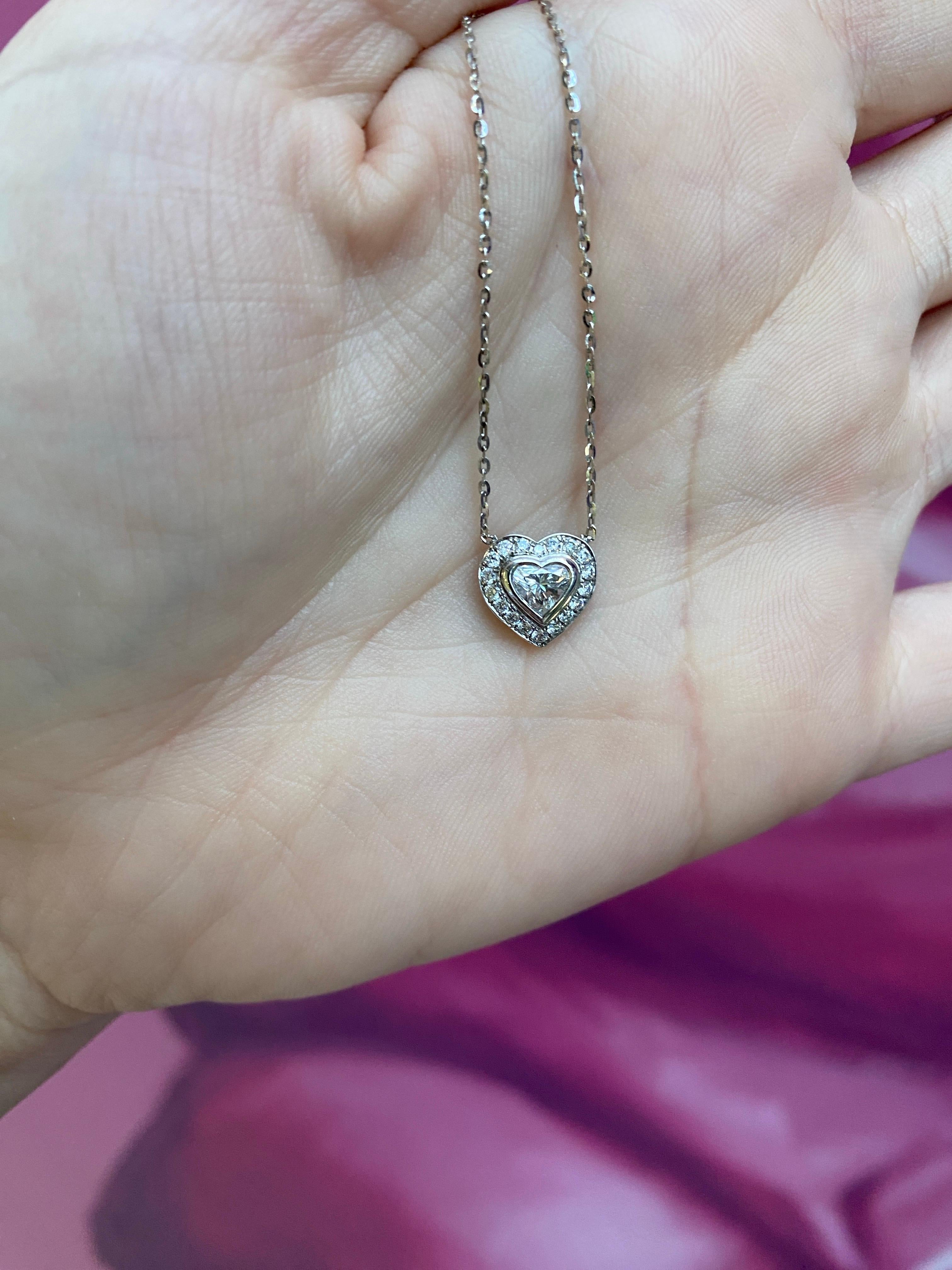 0.63ctw Bezel Set Heart Shaped Diamond with Halo Pendant Necklace 18k White Gold For Sale 10