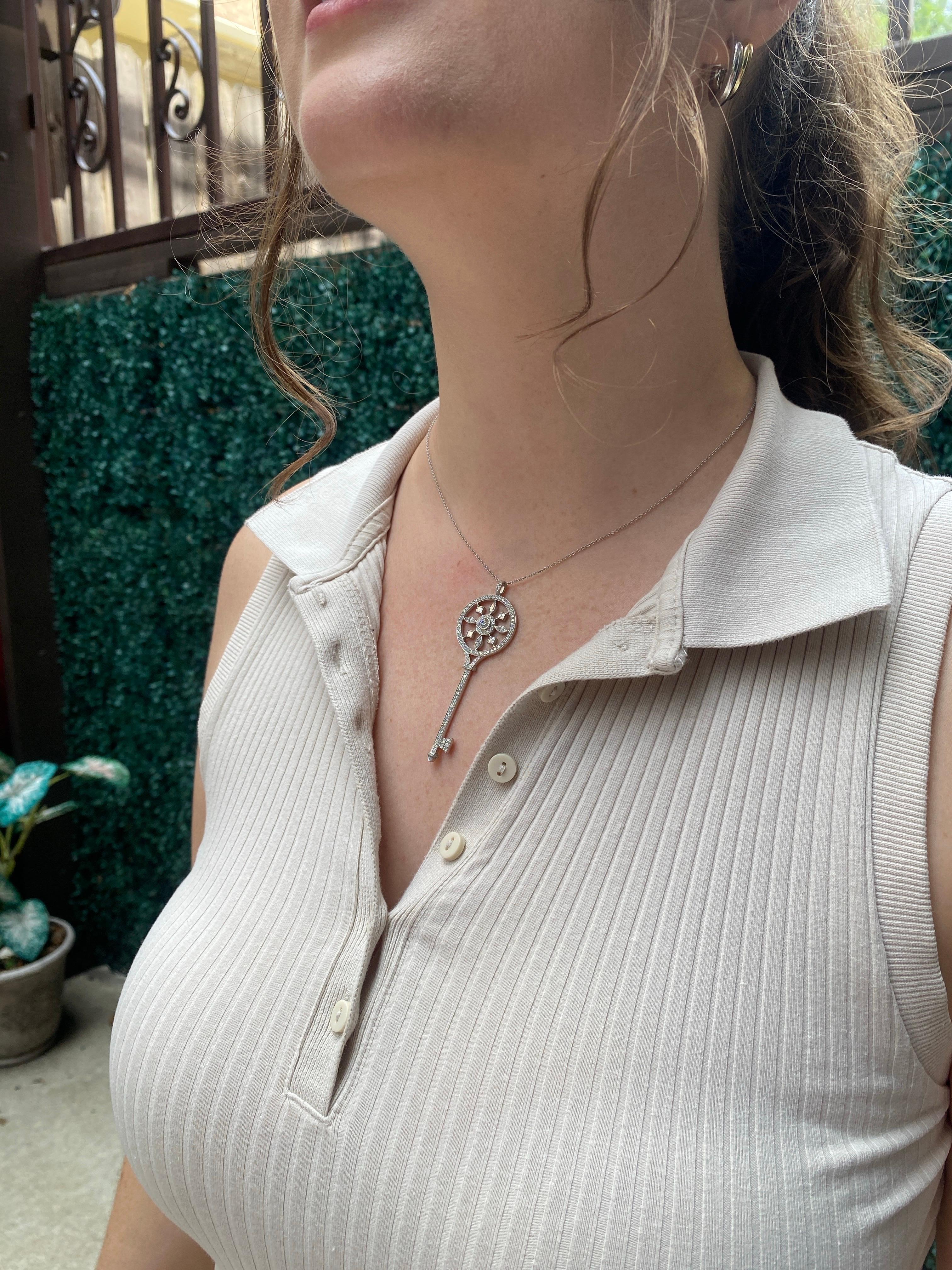 Tiffany & Co. Collana di chiavi con caleidoscopio di diamanti in vendita 11