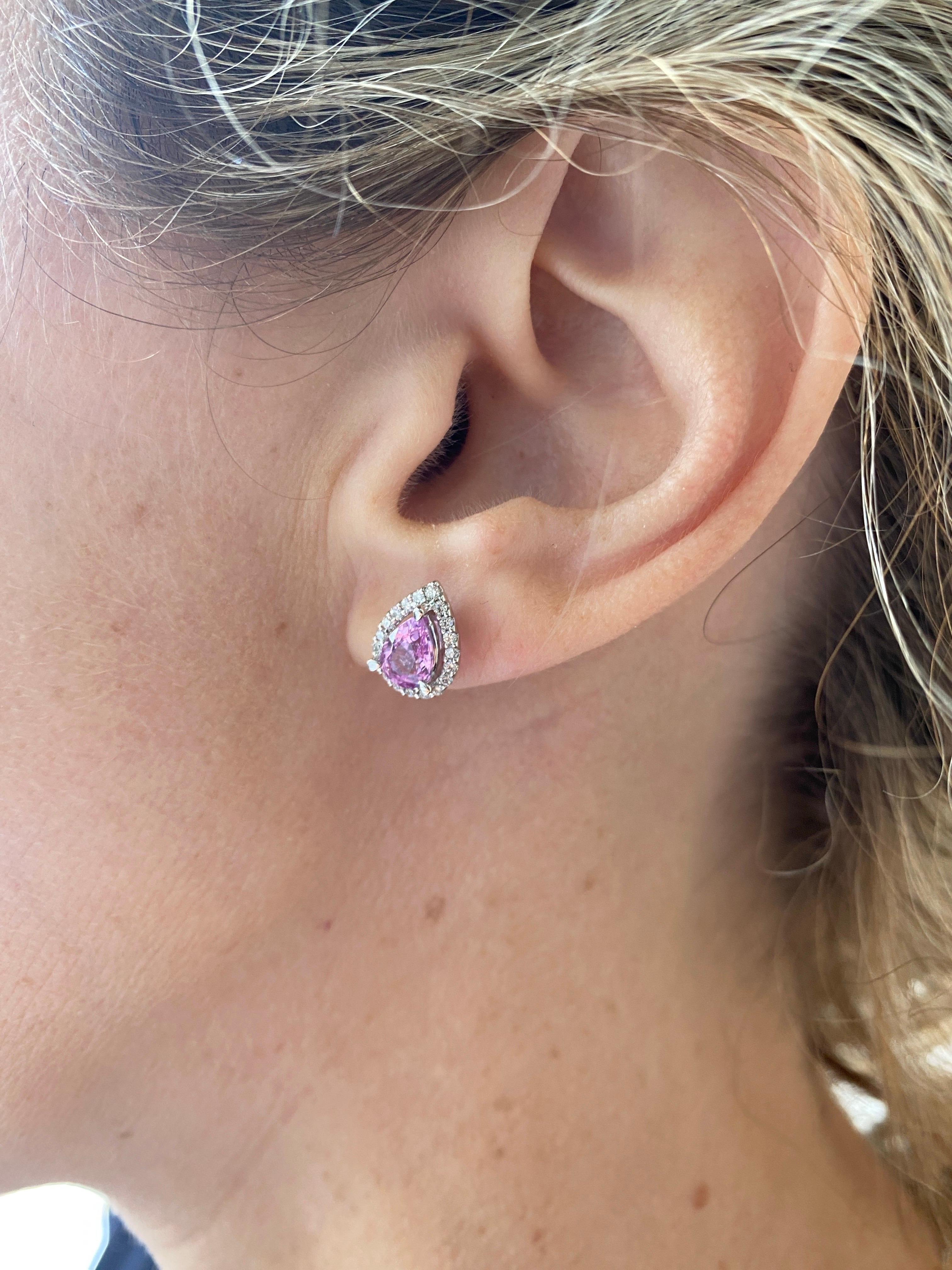 Pendientes de zafiro rosa y halo de diamantes en forma de pera de 1,85 quilates de peso total en venta 7