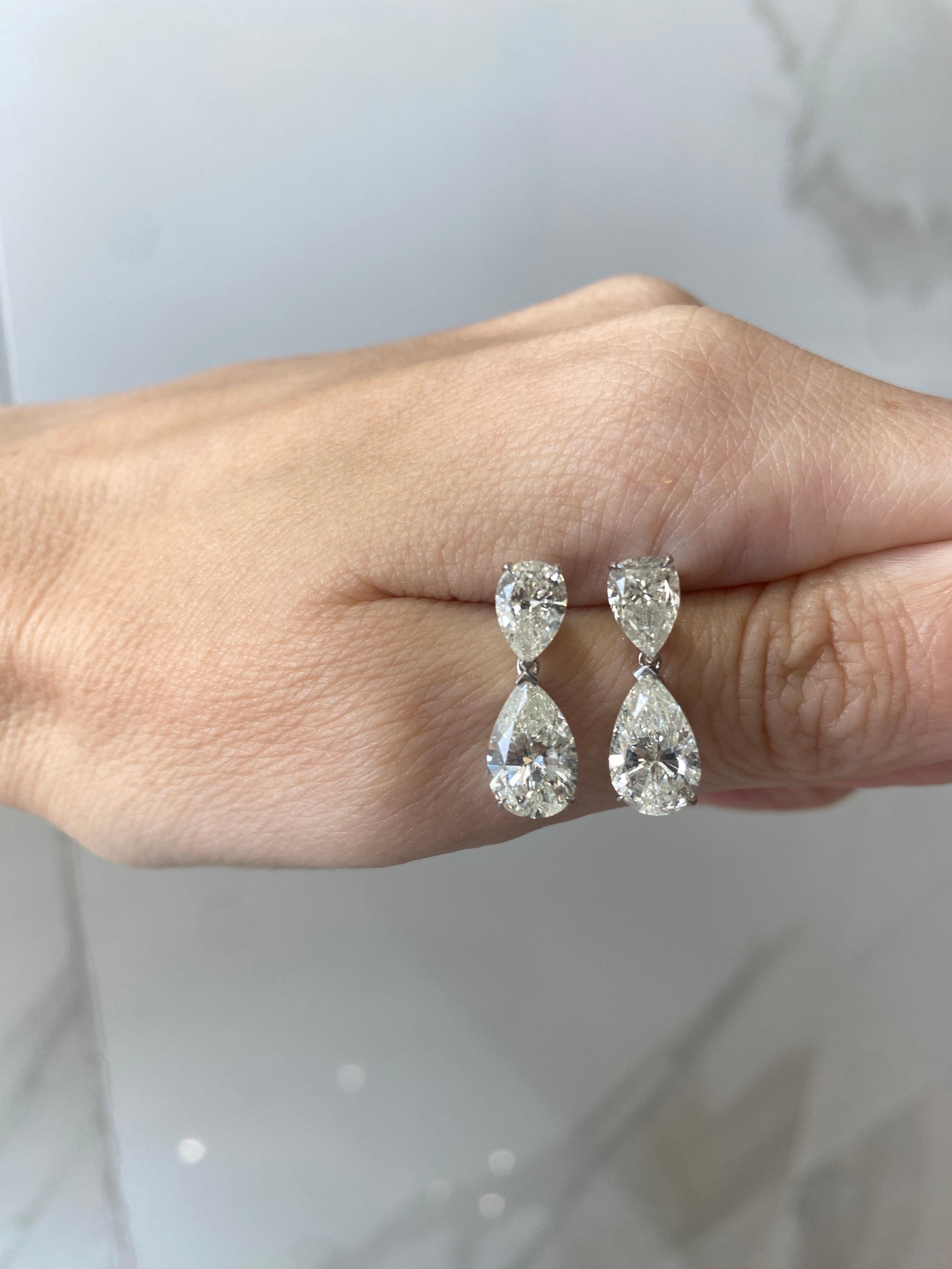 Tropfenohrringe aus 14 Karat Weißgold mit 5,93 Karat birnenförmigen Diamanten I-J I1-SI2 im Angebot 6
