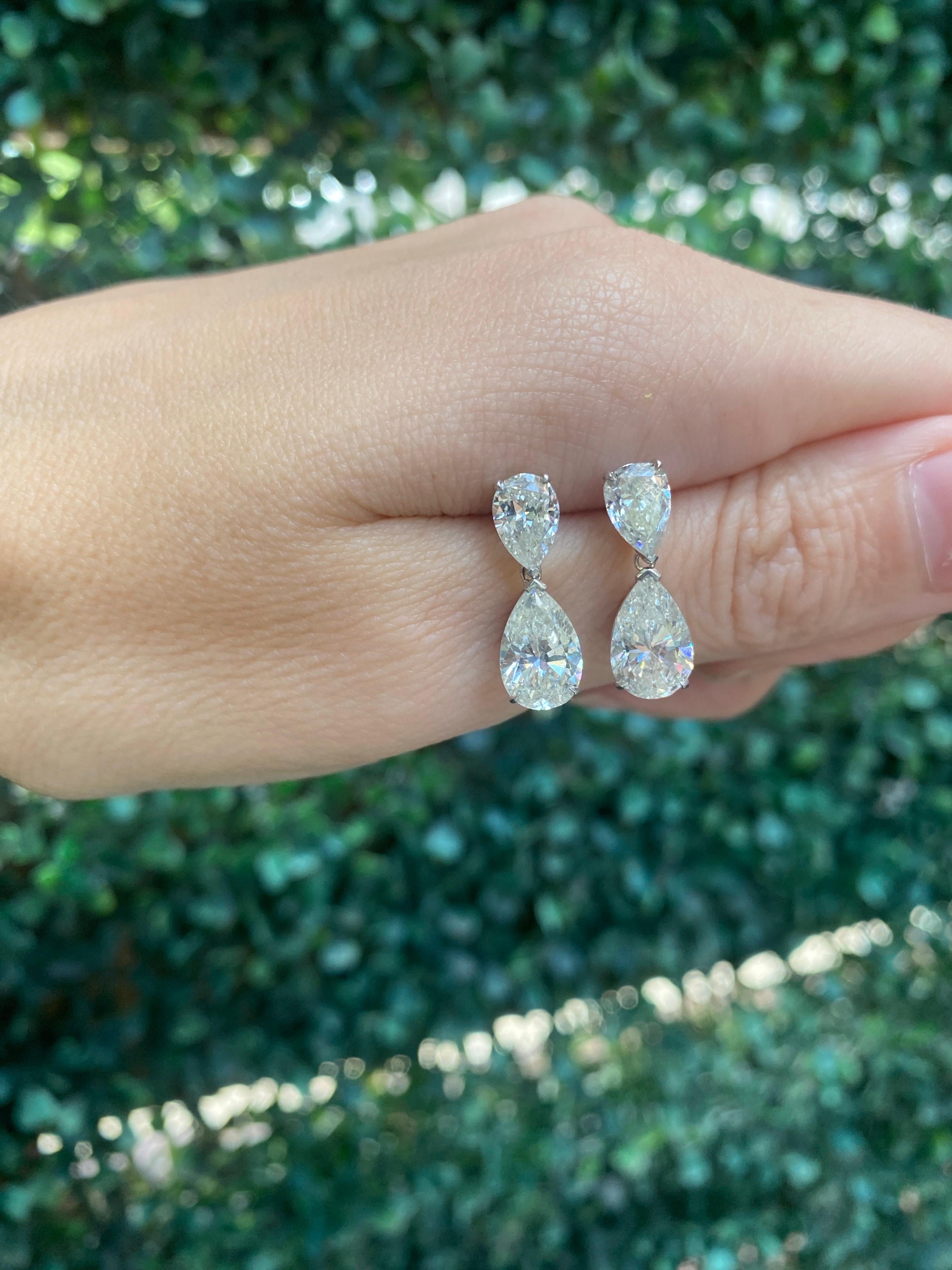 Tropfenohrringe aus 14 Karat Weißgold mit 5,93 Karat birnenförmigen Diamanten I-J I1-SI2 im Angebot 13