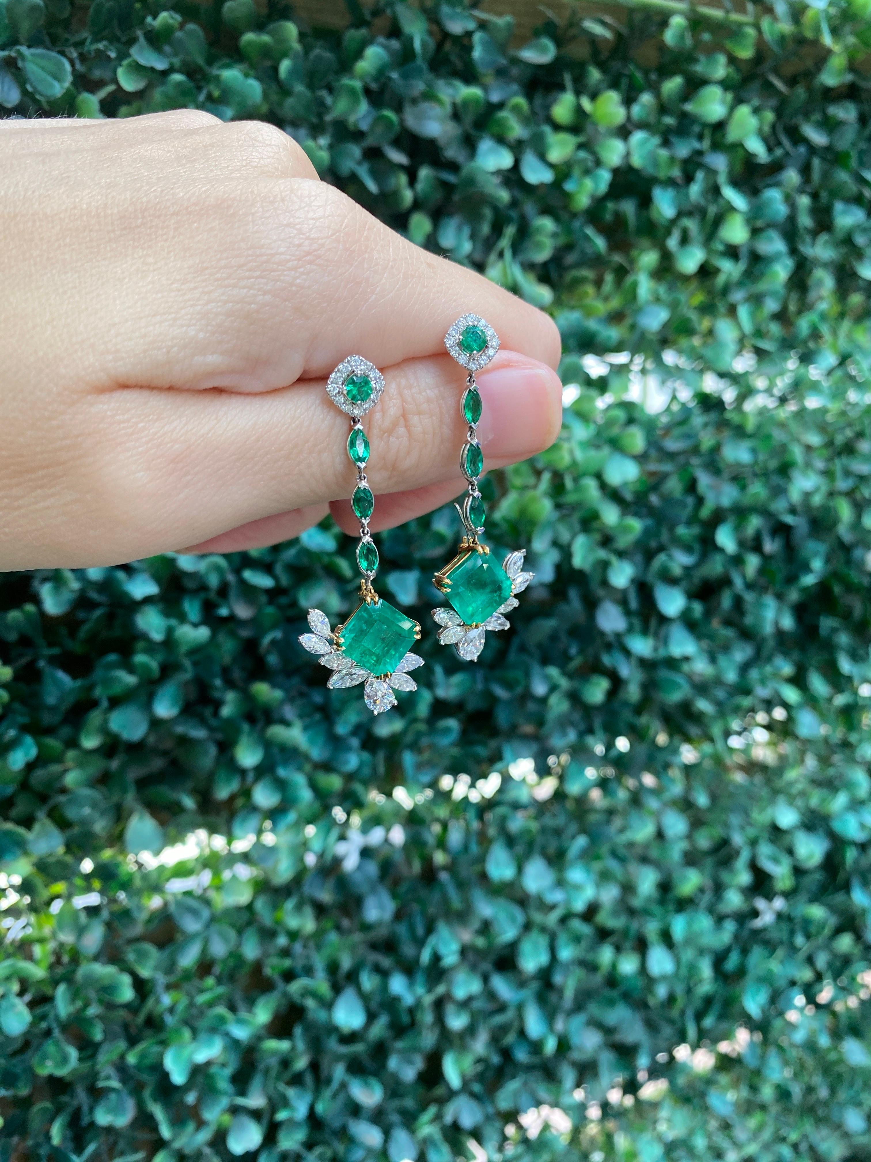 Women's 6.96 Carat Pair of Colombian Emeralds & 2.65 Diamond Total Weight Drop Earrings For Sale