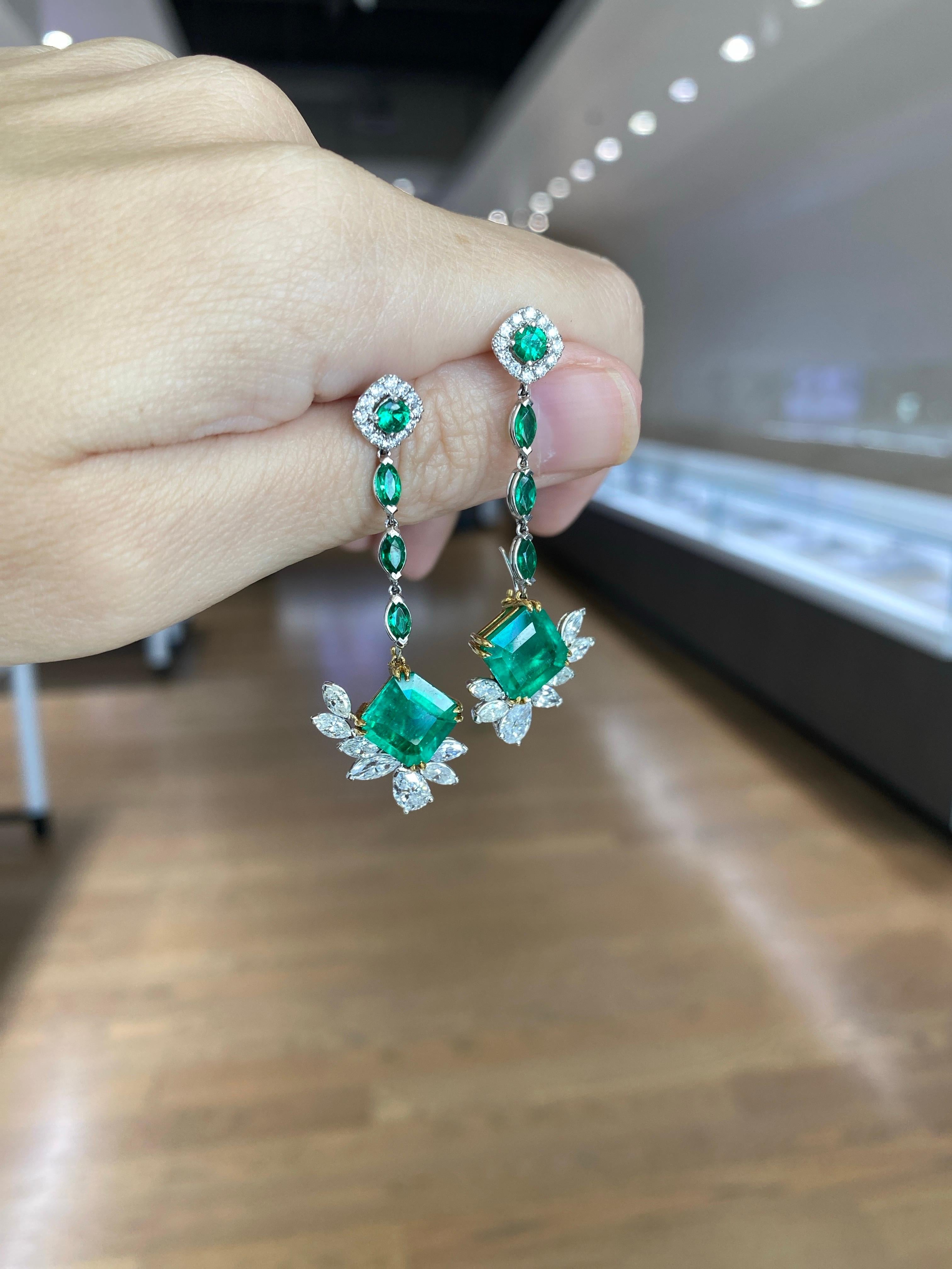 6.96 Carat Pair of Colombian Emeralds & 2.65 Diamond Total Weight Drop Earrings For Sale 9