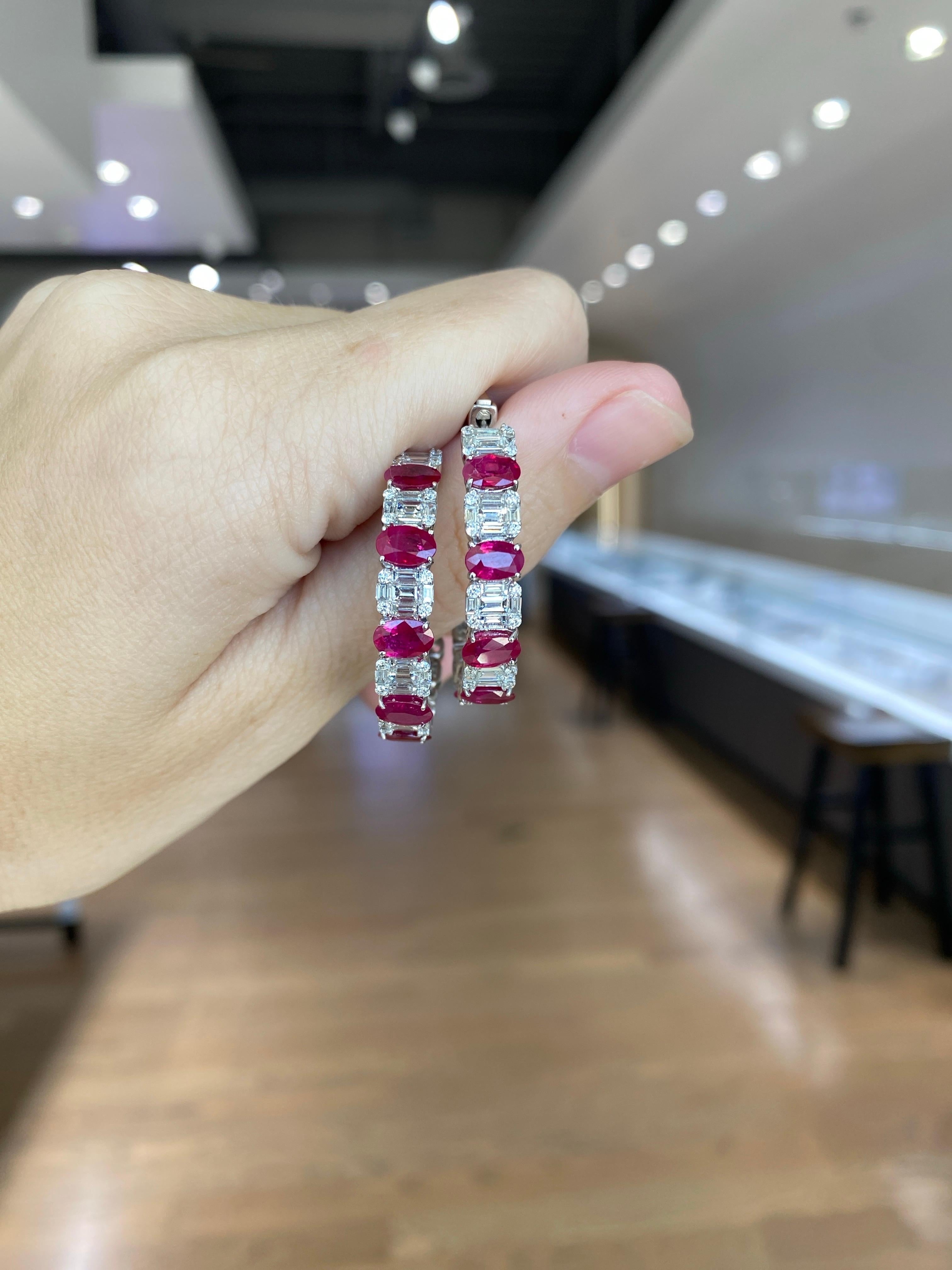 Créoles en rubis taille ovale de 4,53 carats et diamants ronds et baguettes de 2,71 carats en vente 12