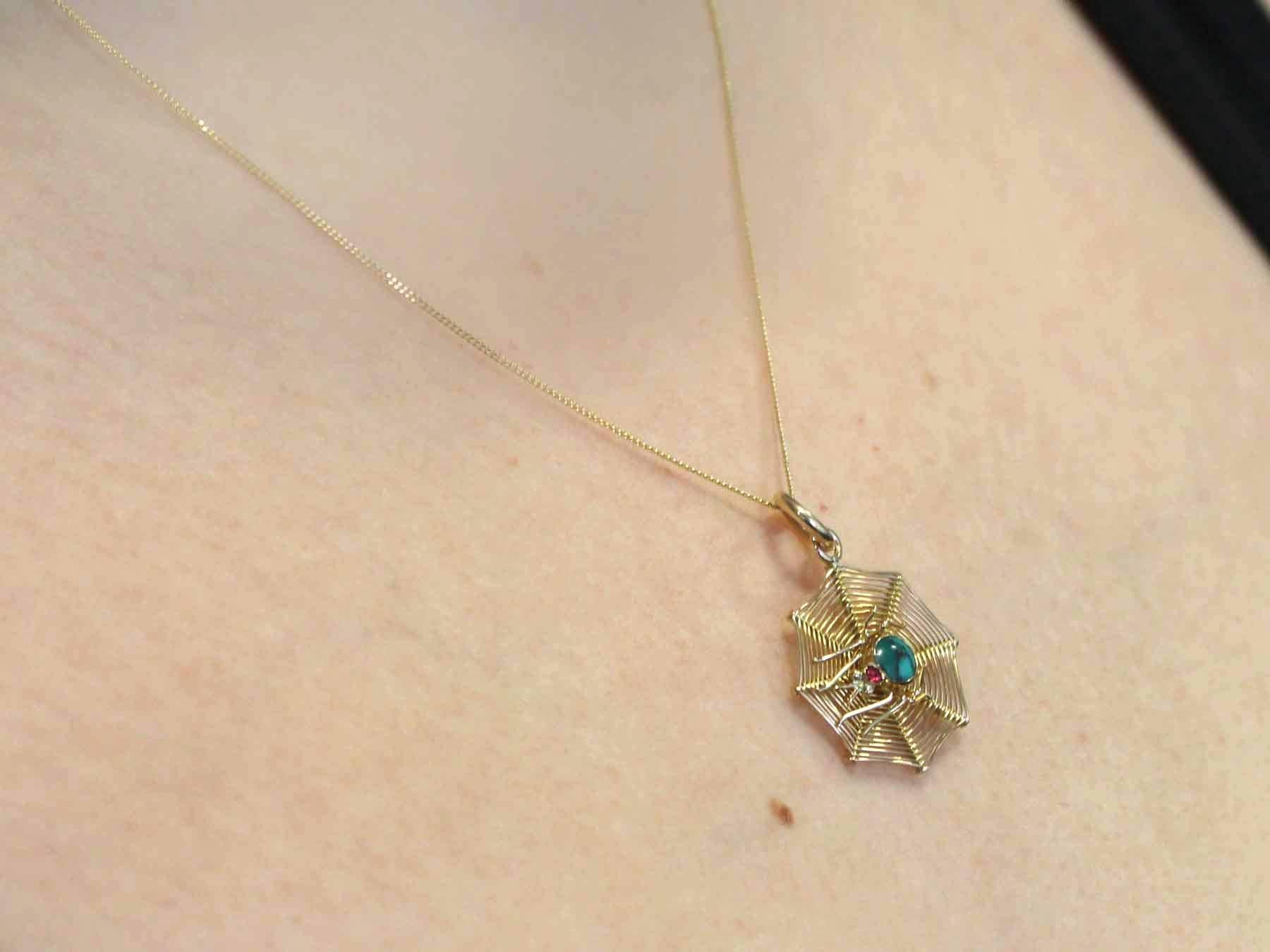 Antique1890s Turquoise and 9k Yellow Gold Spiderweb Pendant 4