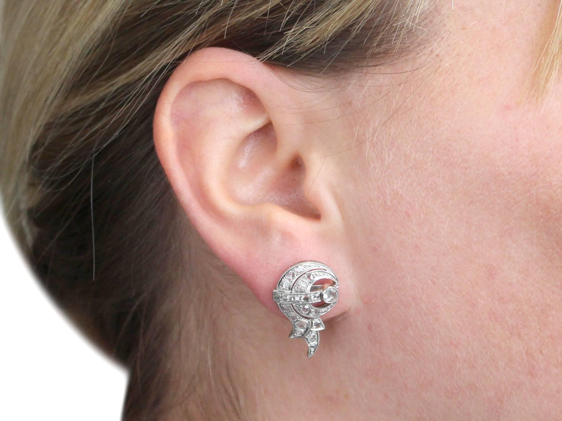 1930s 1.46 Carat Diamond and Platinum Cluster Earrings 5