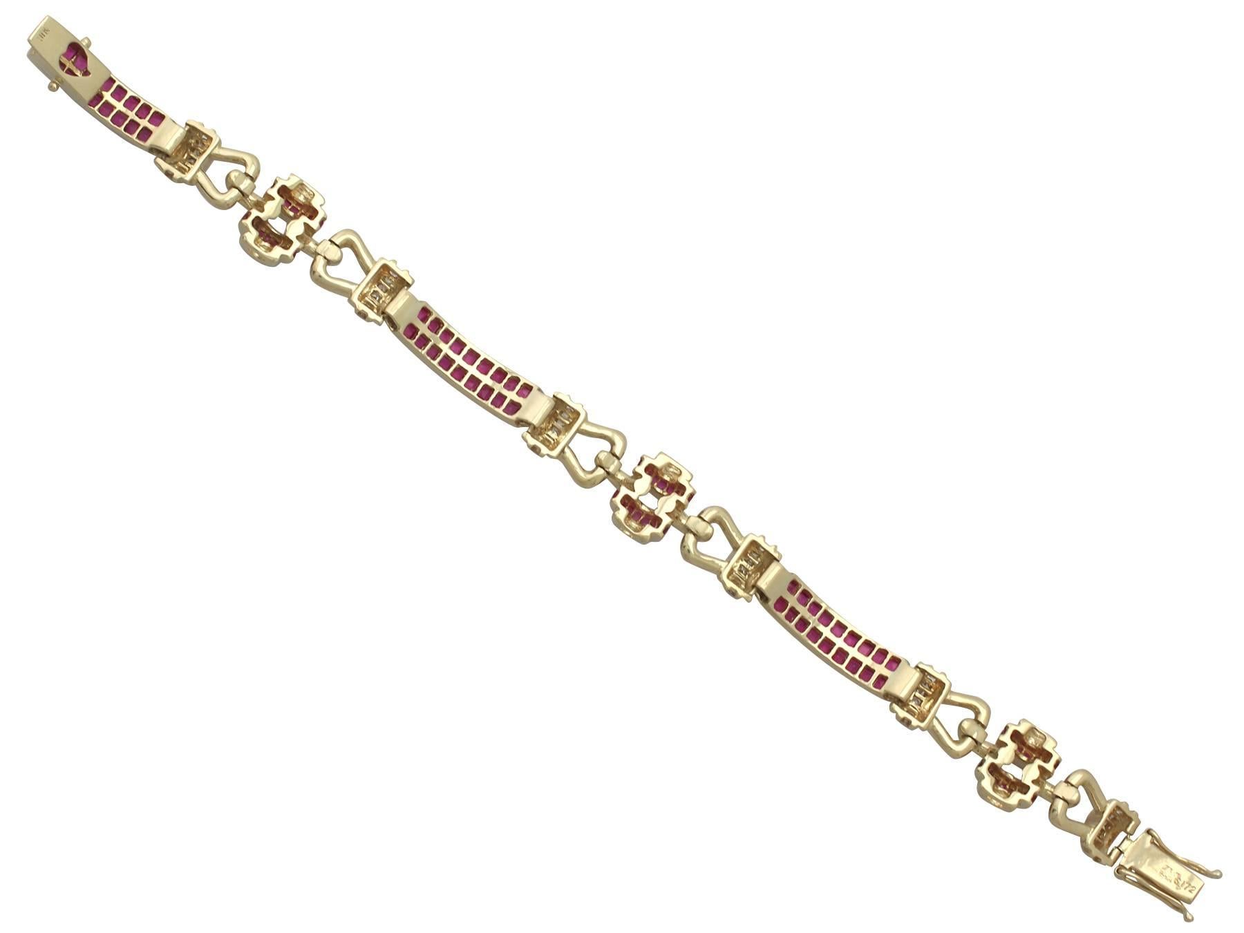 French 1940s 2.04 Carat Ruby and 0.45 Carat Diamond, 18k Yellow Gold Bracelet In Excellent Condition In Jesmond, Newcastle Upon Tyne