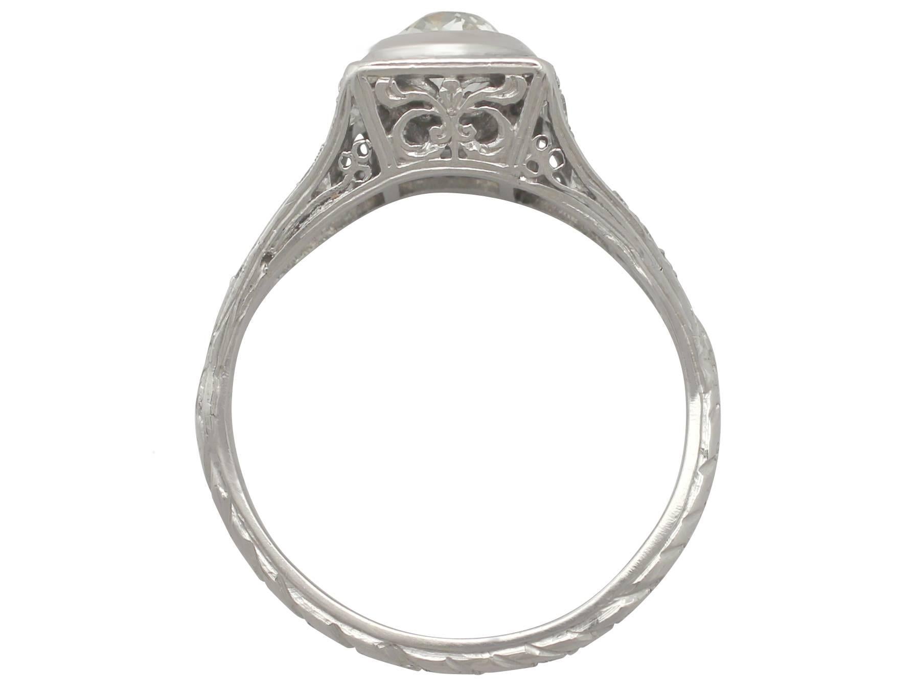 1920s 1.15 Carat Diamond and Platinum Cocktail Ring In Excellent Condition In Jesmond, Newcastle Upon Tyne