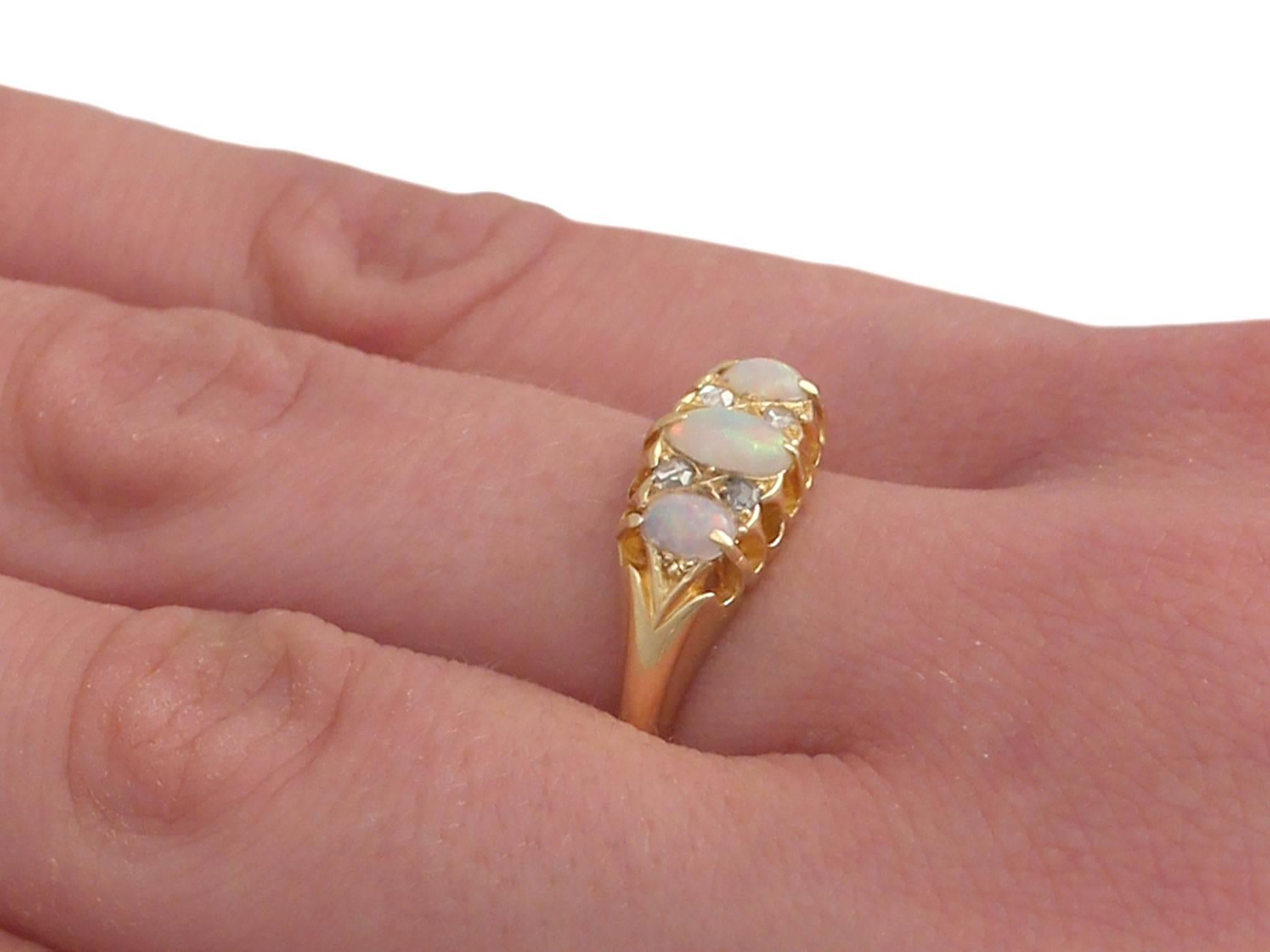 Antique 1909 0.52 Carat Opal and 0.08 Carat Diamond, 18 k Yellow gold Dress Ring 3