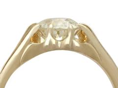 Antique 1910s 2.28 Carat Diamond and 18 k Yellow Gold Solitaire Ring