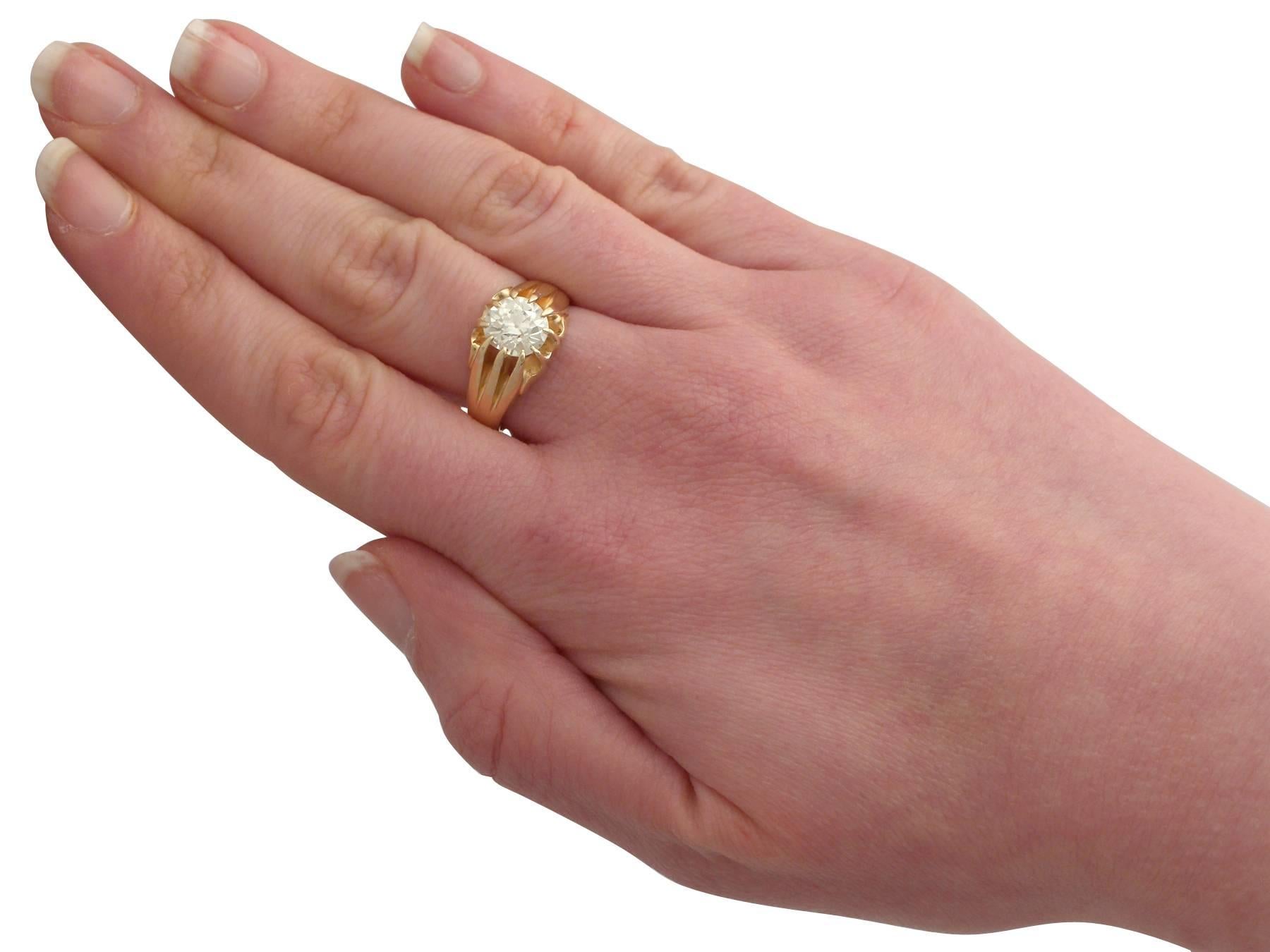 Antique 1910s 2.28 Carat Diamond and 18 k Yellow Gold Solitaire Ring 3