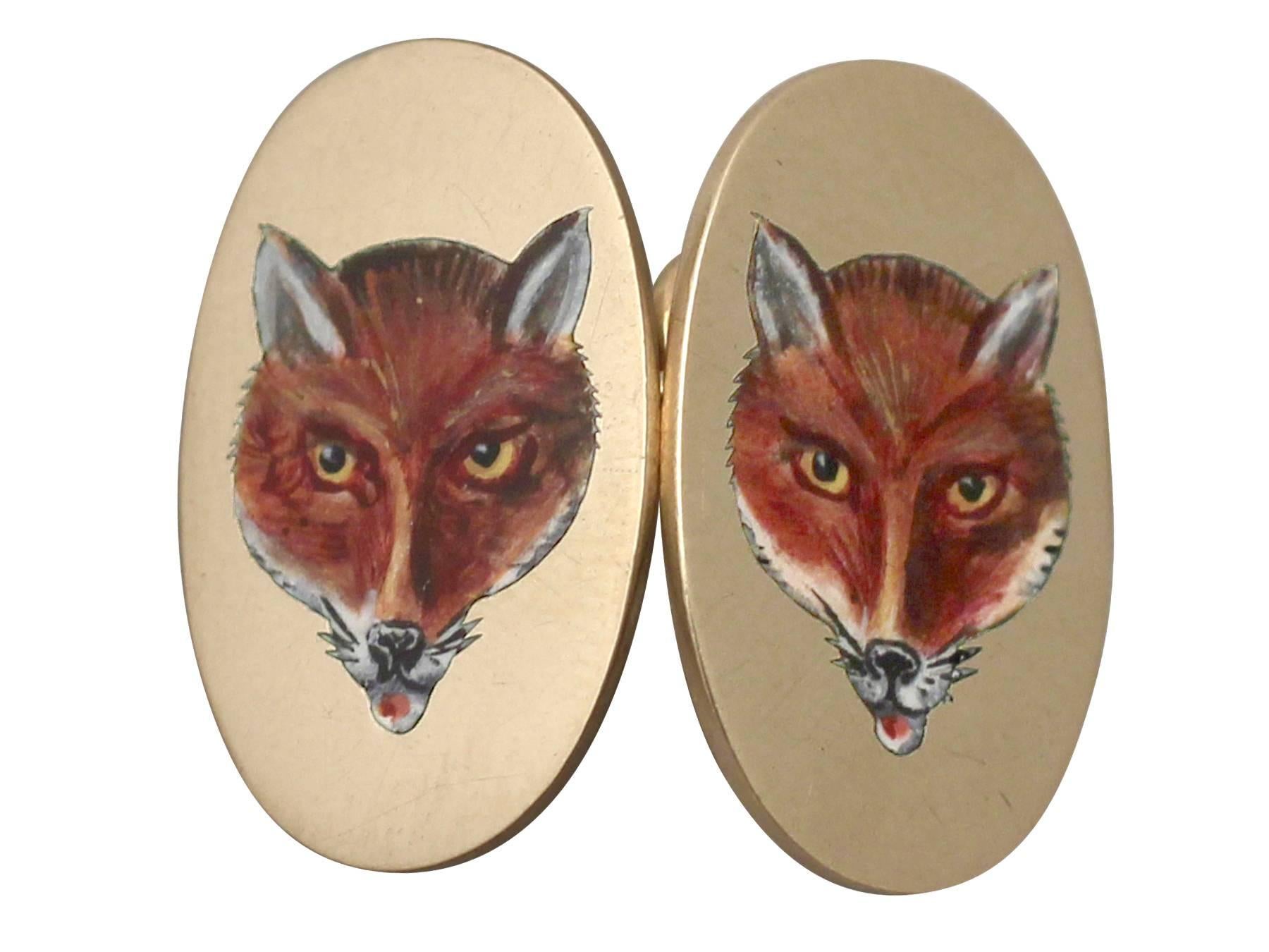 A stunning pair of enamel and 9 karat yellow gold cufflinks depicting fox's heads; part of our diverse antique jewelry and estate jewelry collections

These fine and impressive vintage fox cufflinks have been crafted in 9k yellow gold.

The links