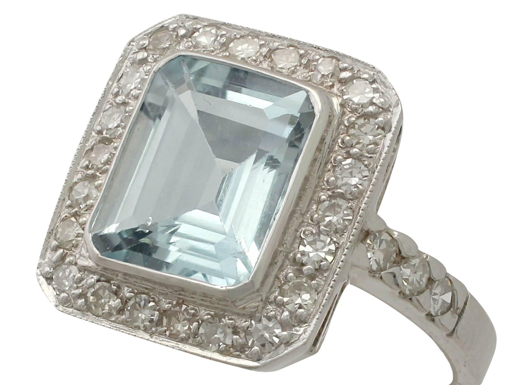 Contemporary 2016 2.50 Carat Aquamarine and Diamond White Gold Cocktail Ring  In Excellent Condition In Jesmond, Newcastle Upon Tyne