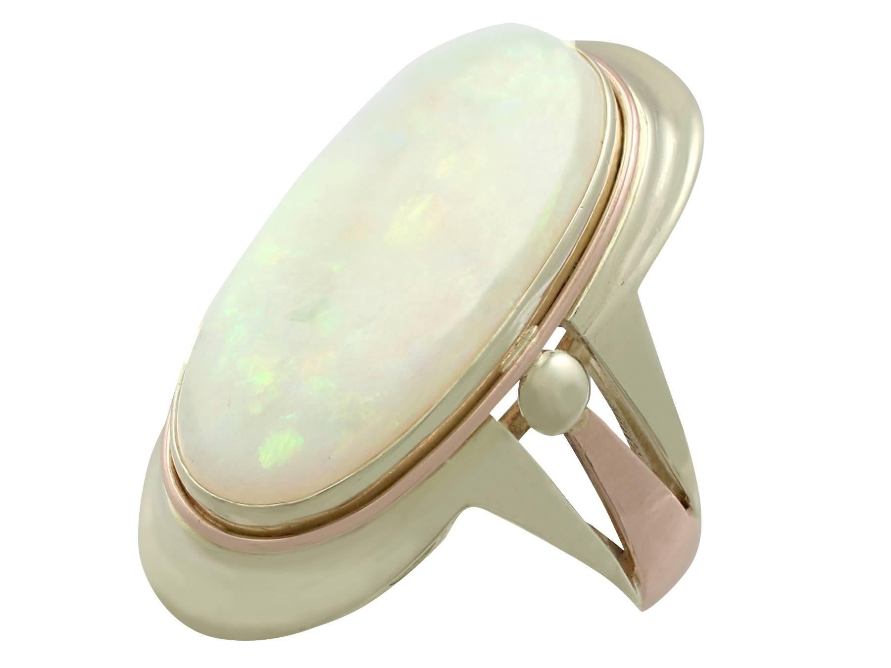 1950s 6.91 Carat Opal Yellow and Rose Gold Cocktail Ring In Excellent Condition In Jesmond, Newcastle Upon Tyne