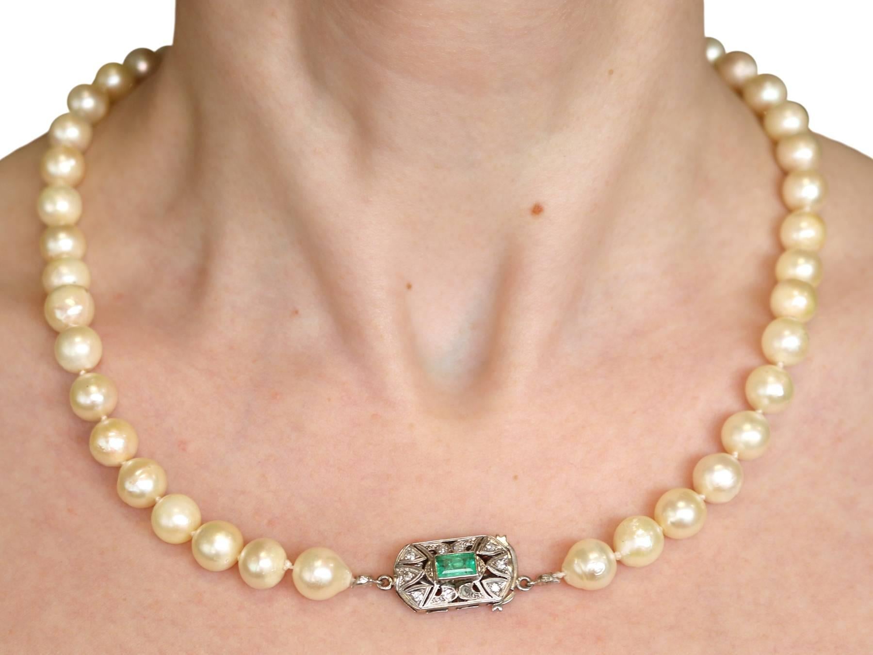 Single Strand Pearl, Emerald, Diamond and White Gold Necklace 2