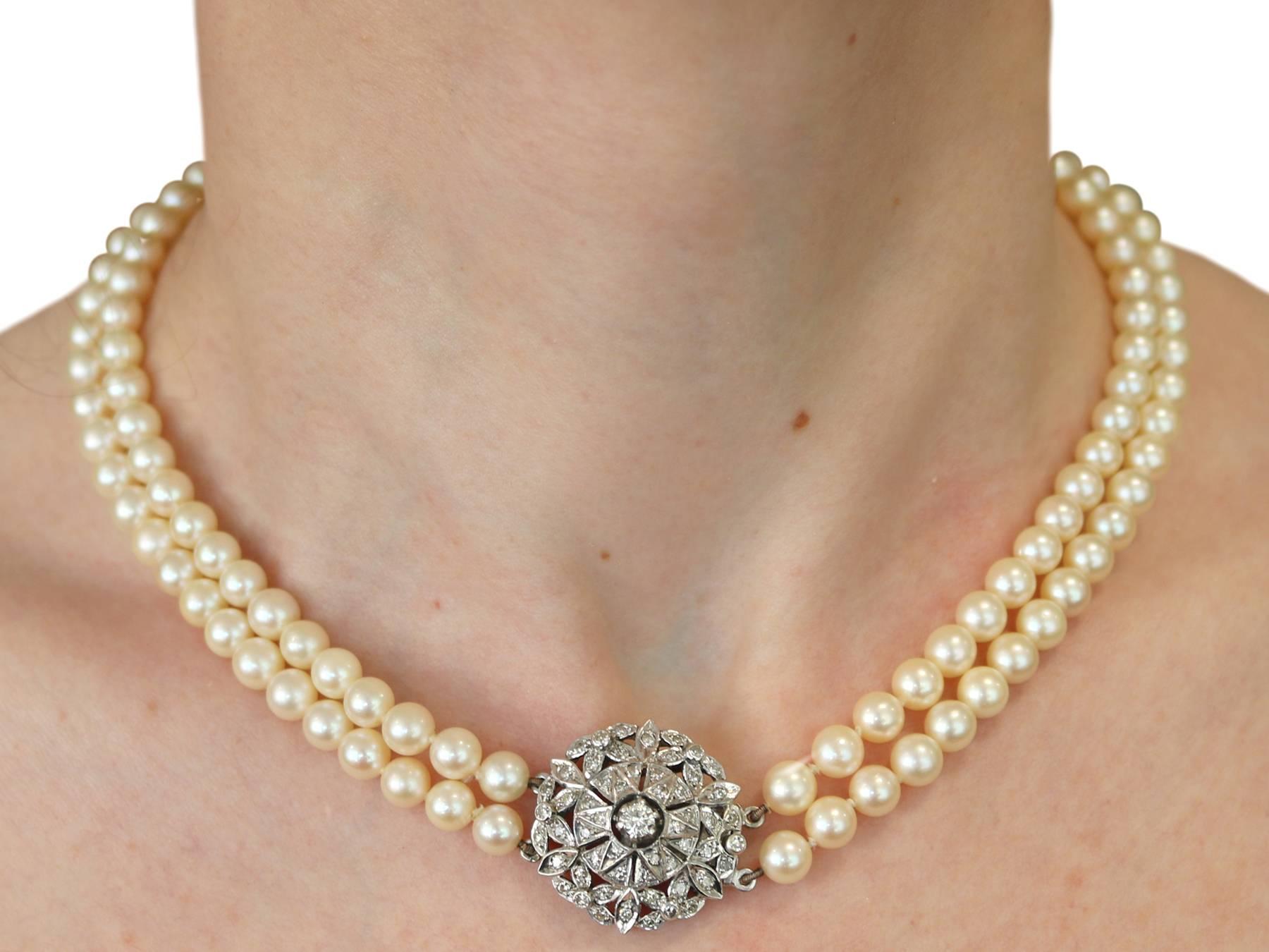 1970s Double Strand Pearl Necklace with 1.05 Carat Diamond White Gold Clasp 4