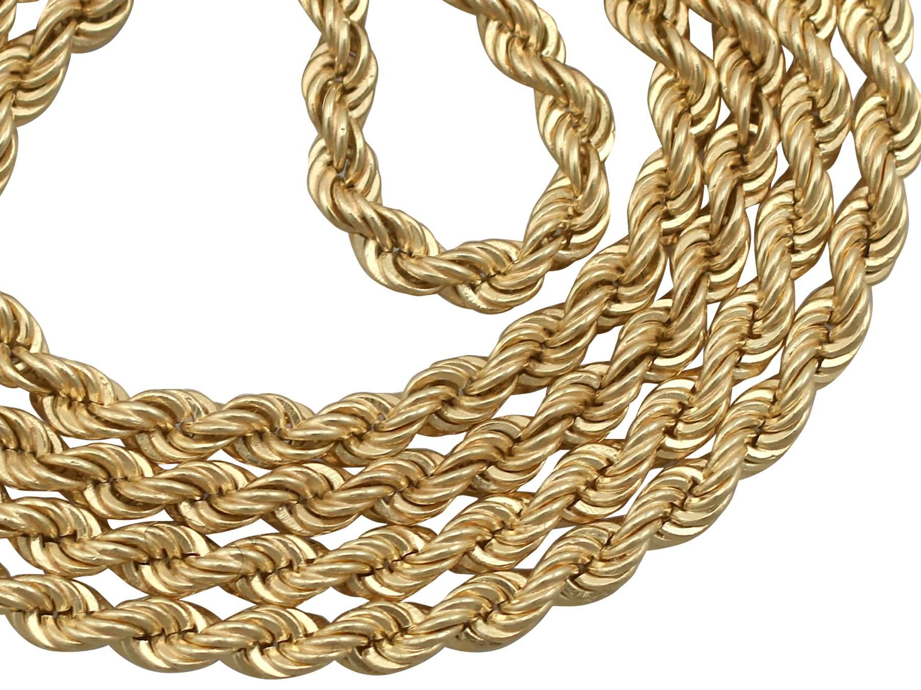 1970s 18 Karat Yellow Gold Rope Chain In Excellent Condition In Jesmond, Newcastle Upon Tyne