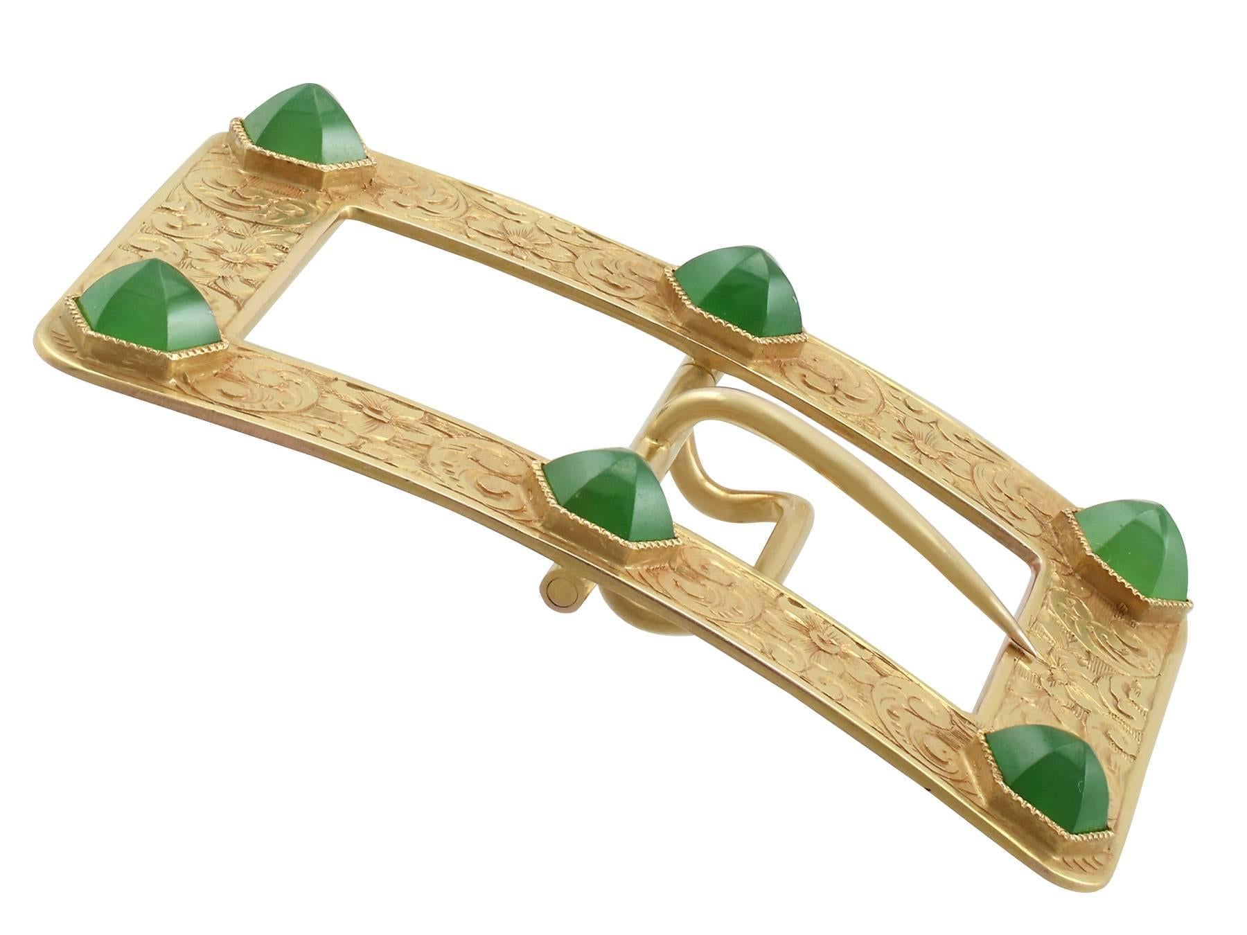 An exceptional Victorian 4.82 carat chrysoprase and 15 karat yellow gold belt buckle; part of our diverse antique jewelry and estate jewelry collections

This exceptional, fine and impressive Victorian belt buckle has been crafted in 15k yellow
