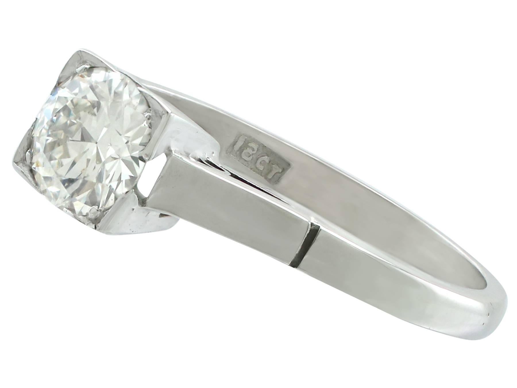 1920s Diamond and 18 Karat White Gold Solitaire Ring In Excellent Condition In Jesmond, Newcastle Upon Tyne