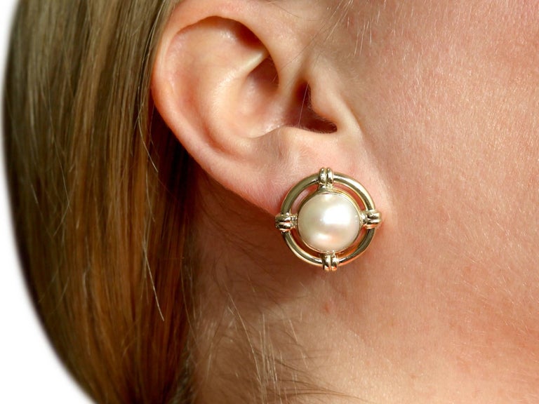 1992 Vintage Mabe Pearl And Yellow Gold Stud Earrings For At 1992 Vintage Mabe Pearl And Yellow Gold Stud Earrings For 5