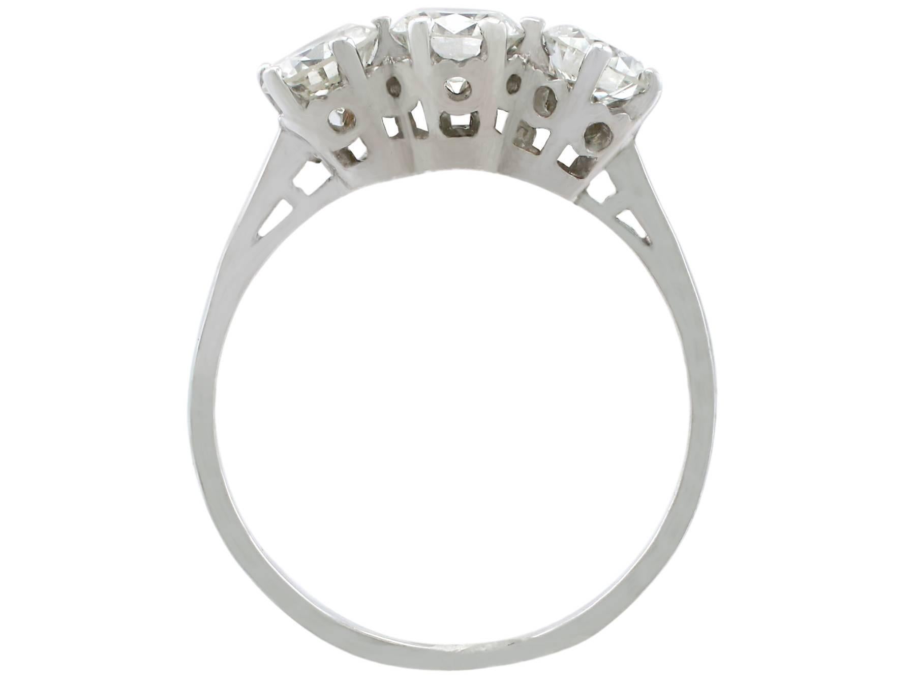 Women's 1970s Diamond White Gold Trilogy Ring