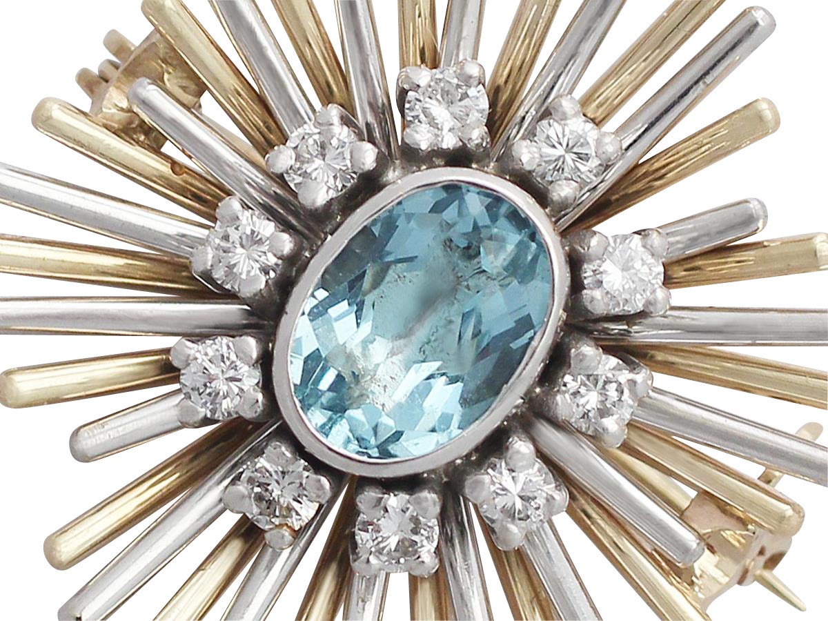 1.10Ct Aquamarine and 0.40Ct Diamond, 9k Yellow and White Gold Brooch  In Excellent Condition In Jesmond, Newcastle Upon Tyne