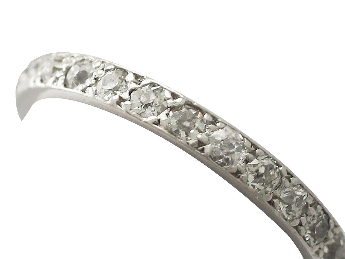 0.82Ct Diamond and Platinum Full Eternity Ring - Antique Circa 1930 In Excellent Condition In Jesmond, Newcastle Upon Tyne
