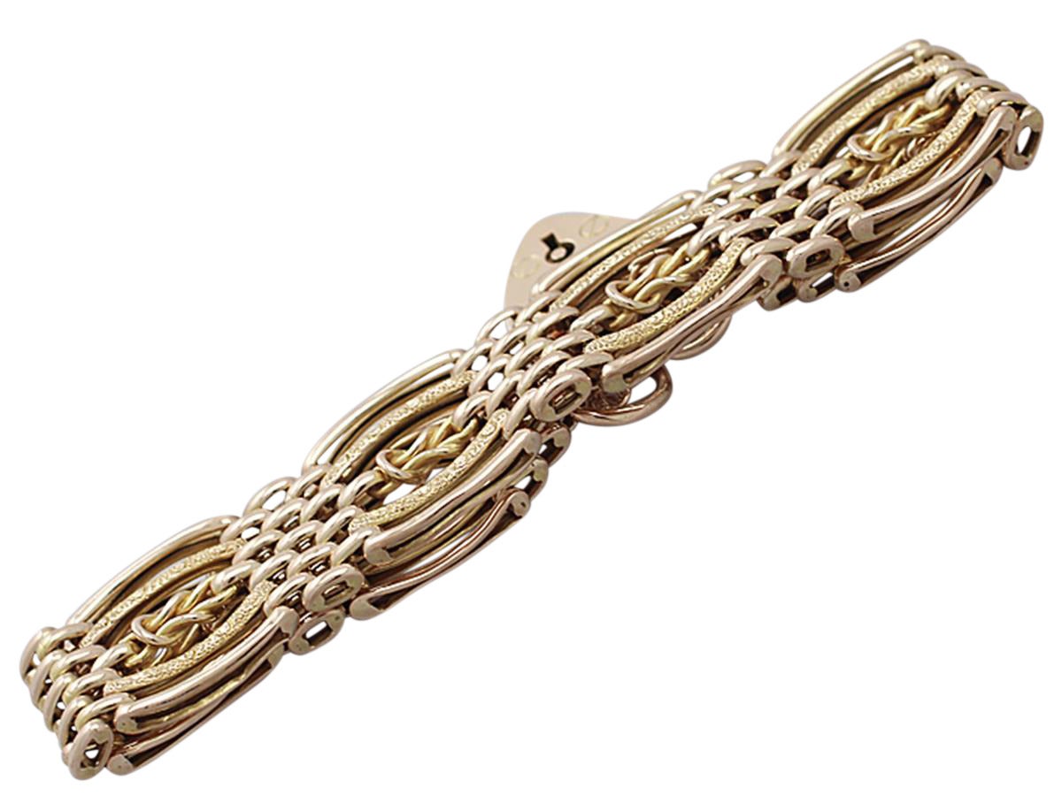 Women's 9 Karat Yellow Gold Gate Link Bracelet, Antique, circa 1910