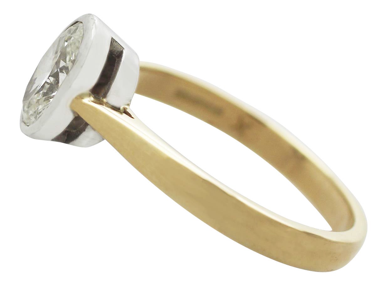 Women's 1.00Ct Diamond, 18k White and Yellow Gold Solitaire Ring - Contemporary 2000