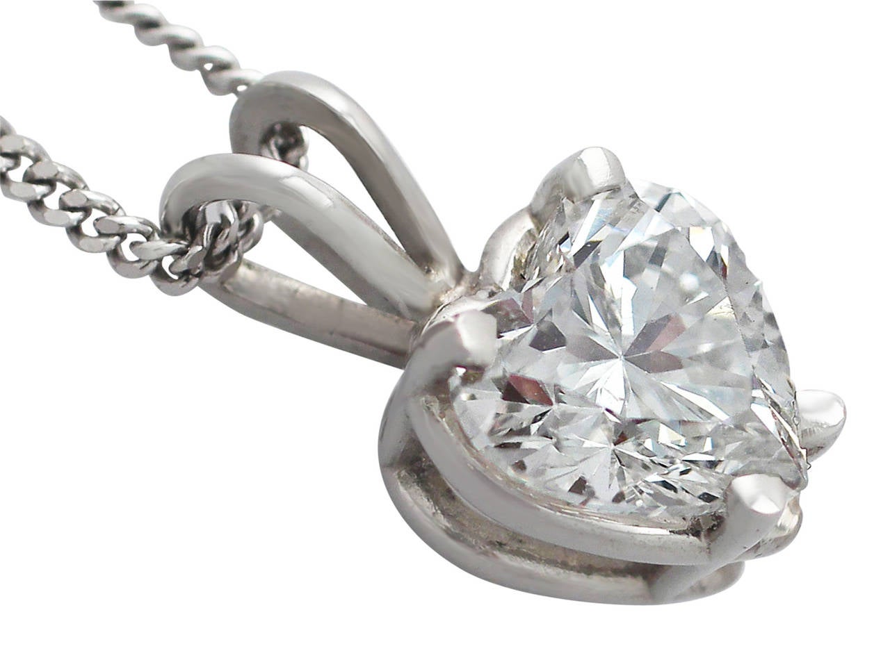 heart shaped diamond solitaire necklace